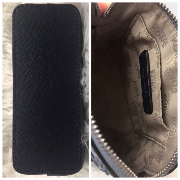 Michael Kors Pale Blue Saffiano Large Dillon - Picture 3 of 8